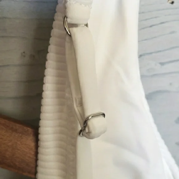 Frankie's Bikinis Austin Front Knot Ribbed Top Size Small NEW - Picture 10 of 15